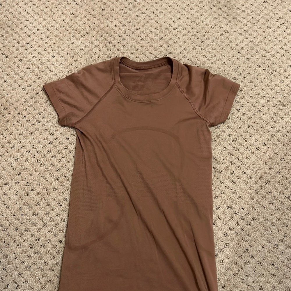 Lulu short sleeve swiftly tech